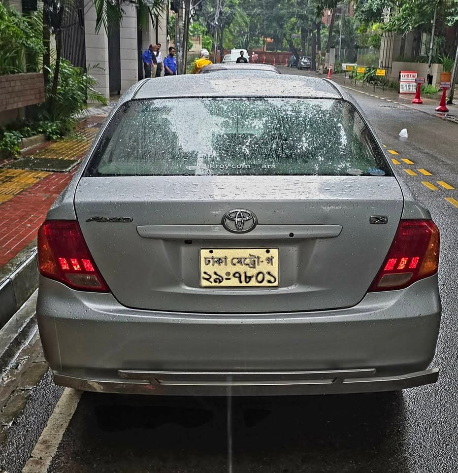 TOYOTA AXIO X view 2
