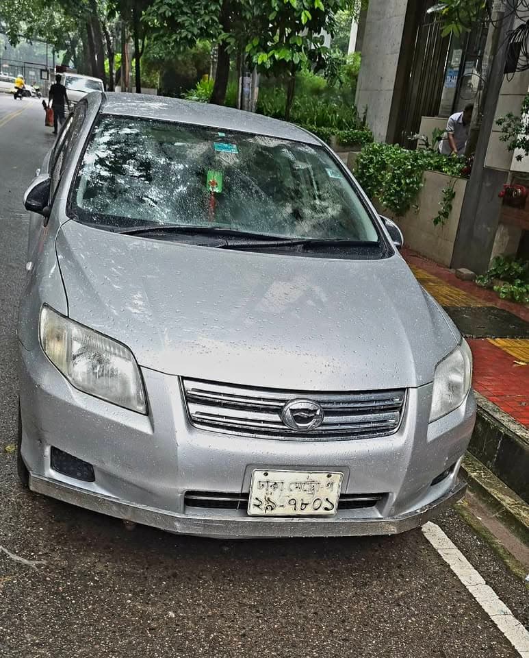 TOYOTA AXIO X