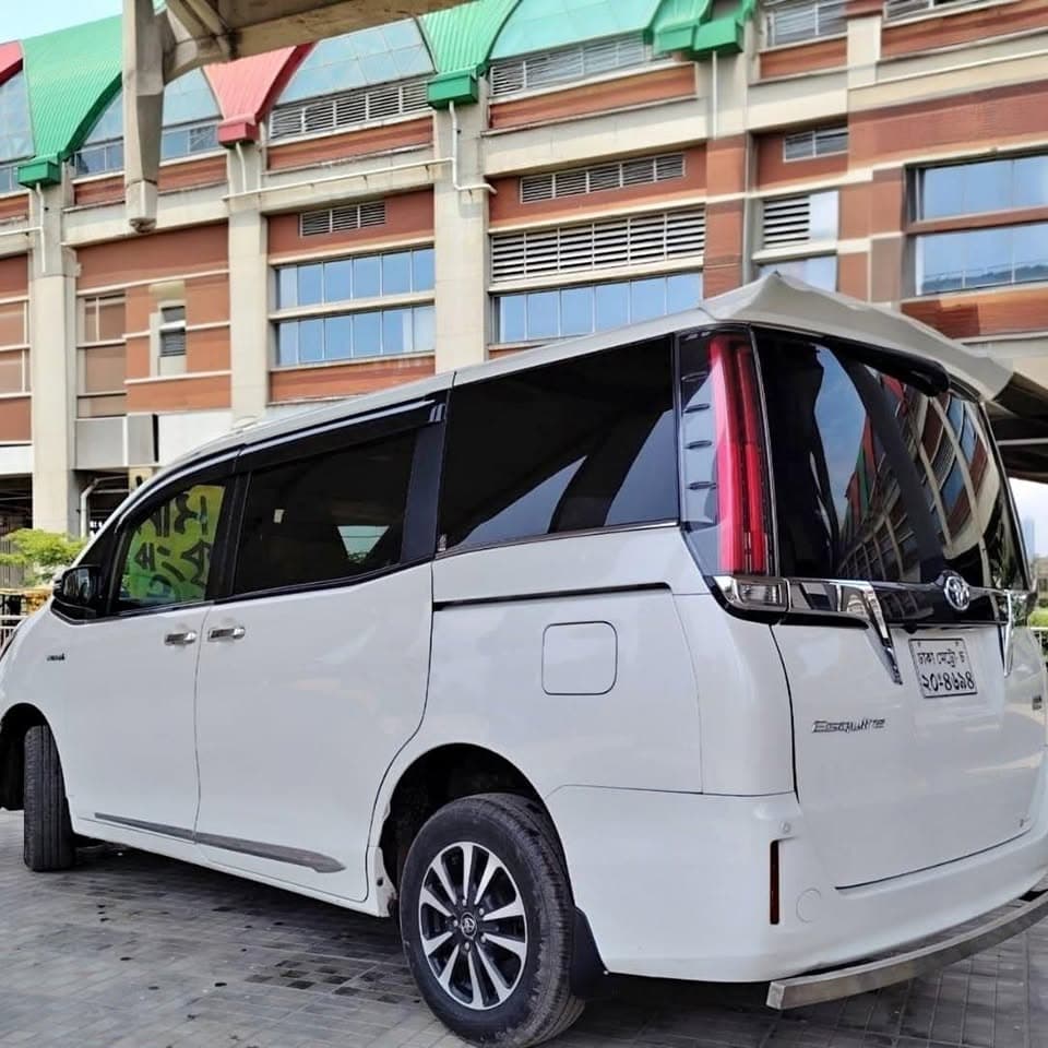TOYOTA ESQUIRE view 3