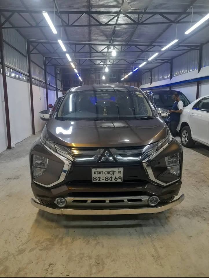 MITSUBISHI X-PANDER